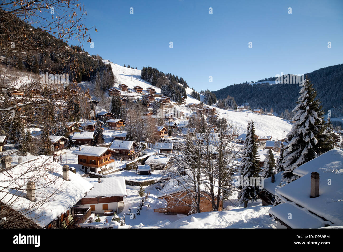Alpi svizzere, sci villaggio di Morgins, Les Portes du Soleil, Svizzera Europa Foto Stock