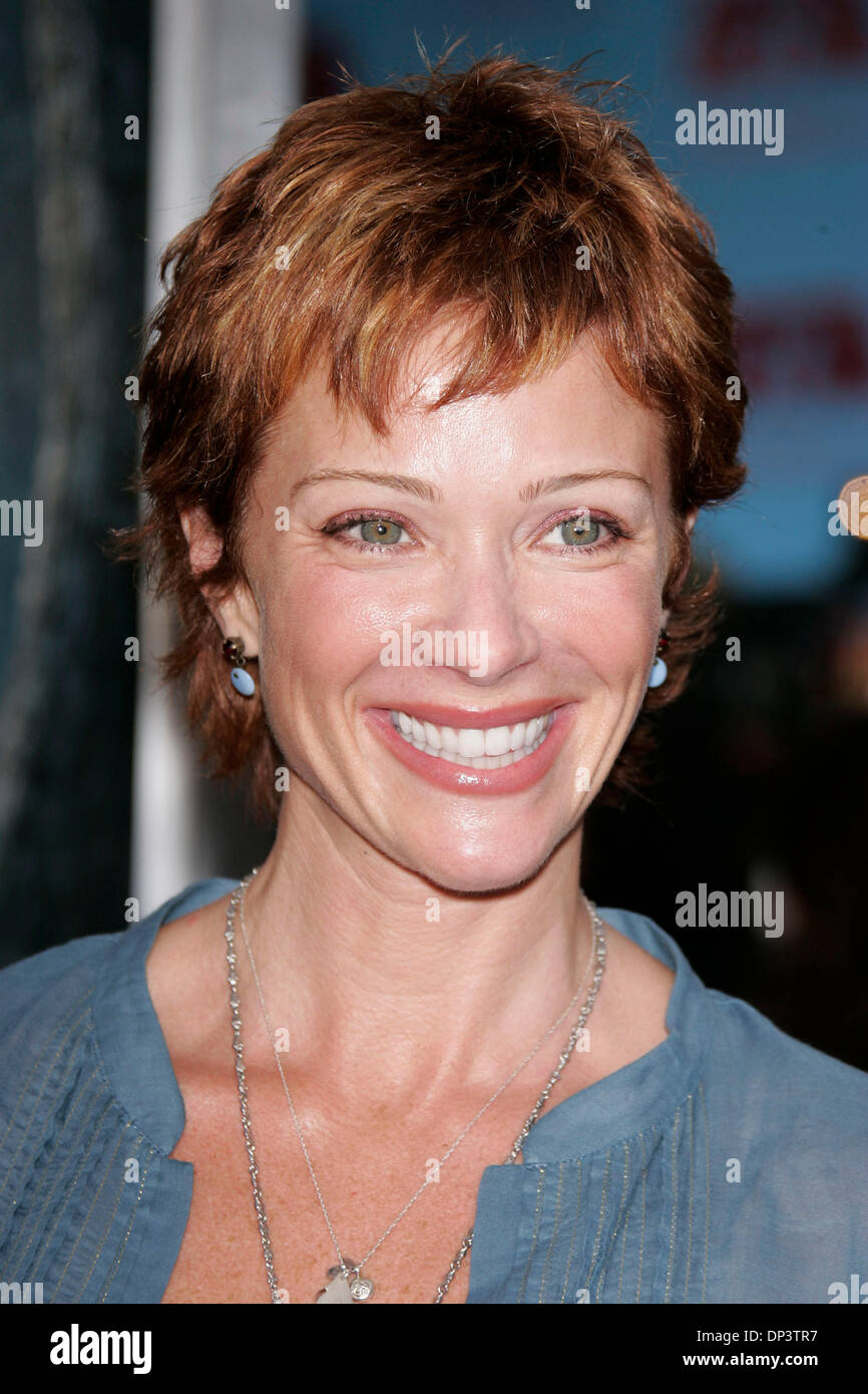Jul 17, 2006; Westwood, CALIFORNIA, STATI UNITI D'AMERICA; attrice LAUREN HOLLY al 'Monster House' Los Angeles Premiere svoltasi presso il Teatro del villaggio. Credito: Foto di Lisa O'Connor/ZUMA premere. (©) Copyright 2006 by Lisa O'Connor Foto Stock