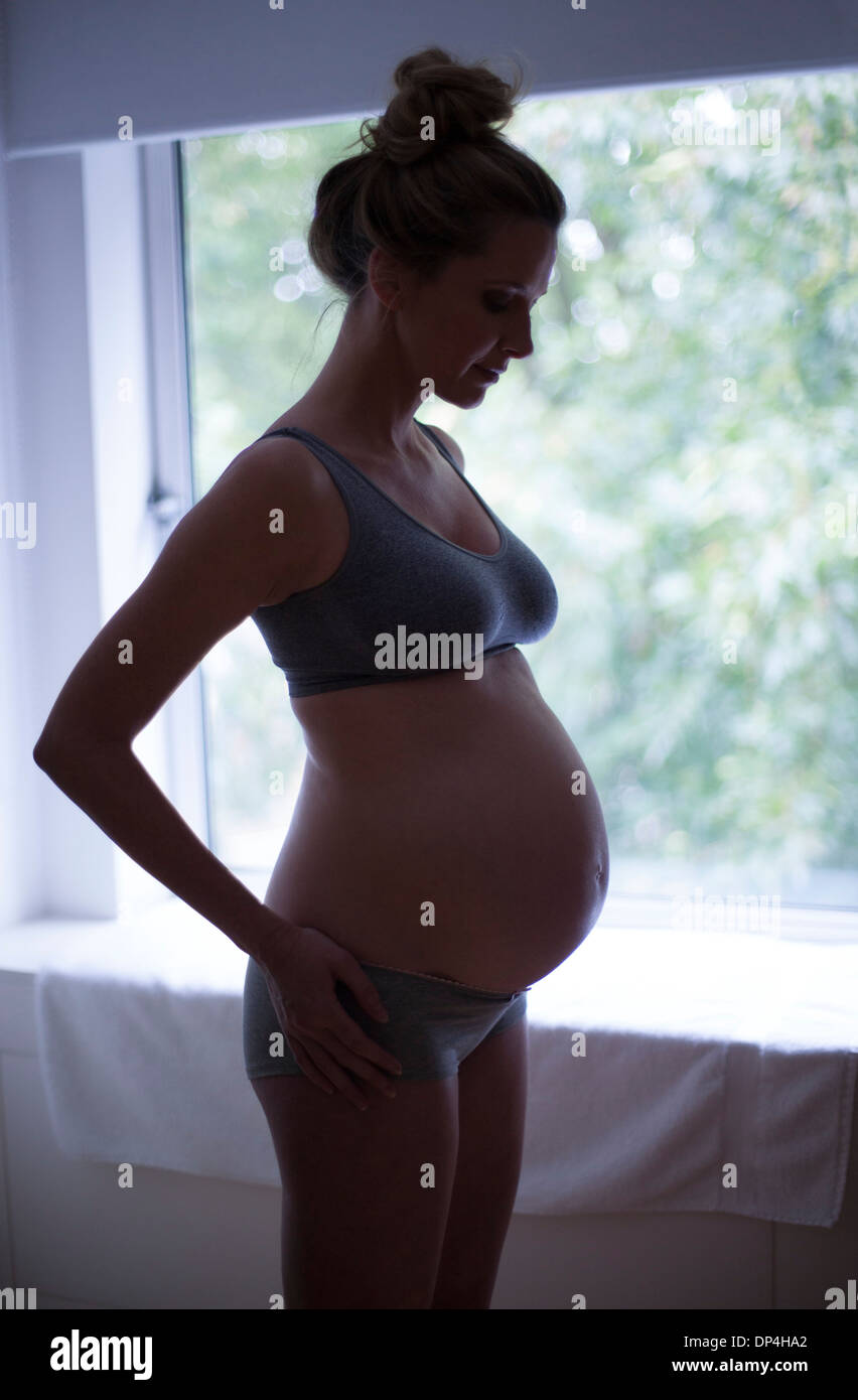 Donna incinta Foto Stock