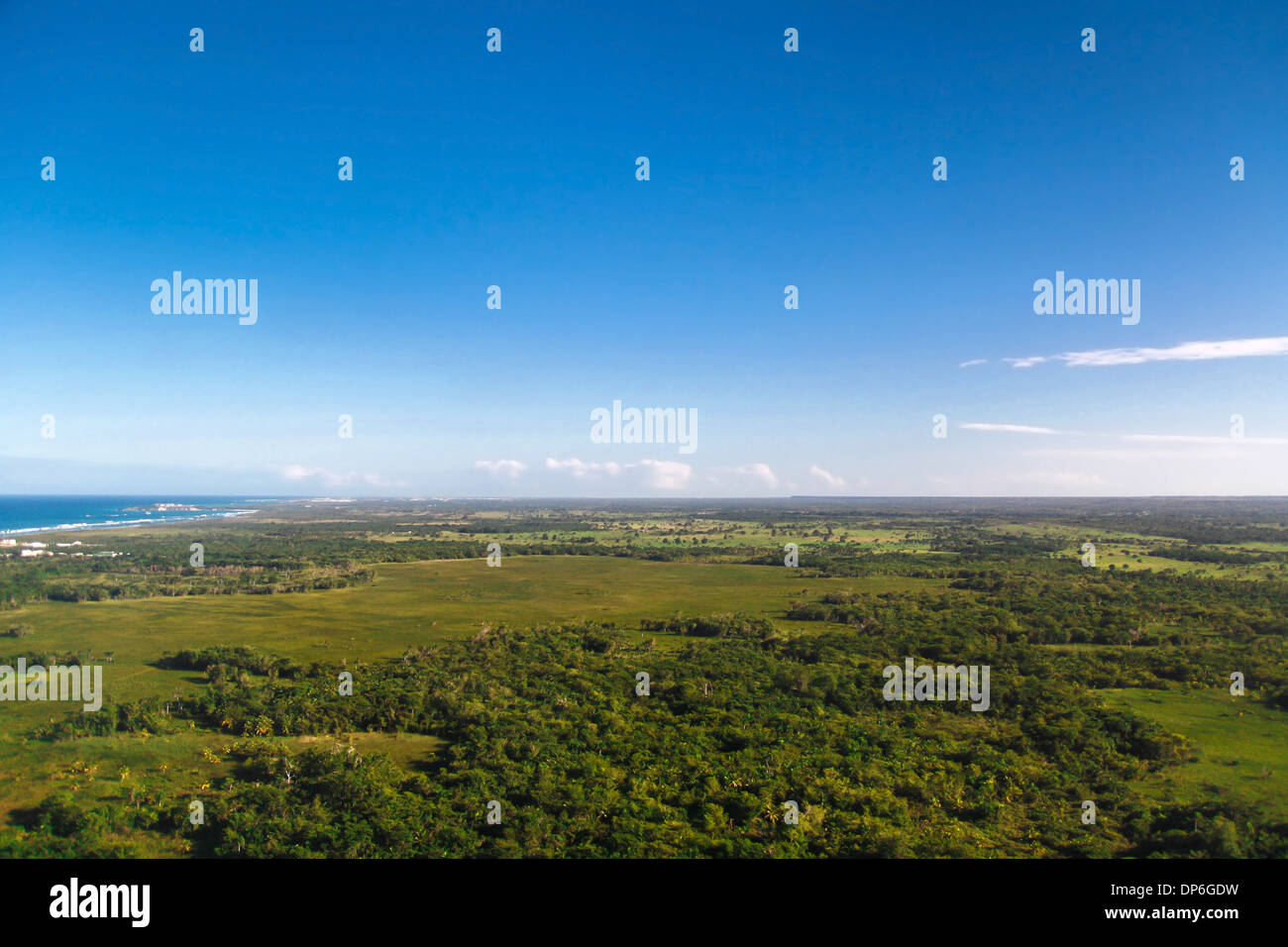 Oceano Atlantico dalla vista elicottero, Repubblica Dominicana Foto Stock