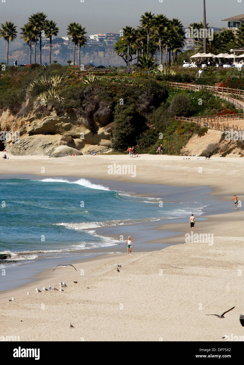 Oct 14, 2006; Laguna Beach, CA, Stati Uniti d'America; Laguna Beach è una città situata nel sud della Contea di Orange, California. Laguna Beach è che il mondo è la mecca per skimboarding, lo sport che è stato inventato dalla città di bagnini di oltre mezzo secolo fa. La città ha anche guadagnato qualche esposizione nazionale nel 2004 come impostazione per la realtà di MTV soap opera Laguna Beach - La vera Orange County. Foto Stock