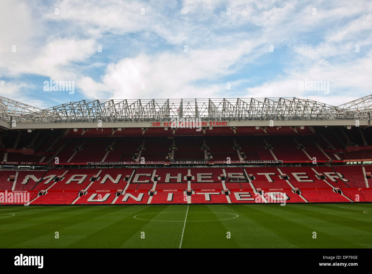 Old Trafford, casa del Manchester United Football Club, Manchester, Inghilterra, Regno Unito.; vista il sir Alex Ferguson Stand. Foto Stock