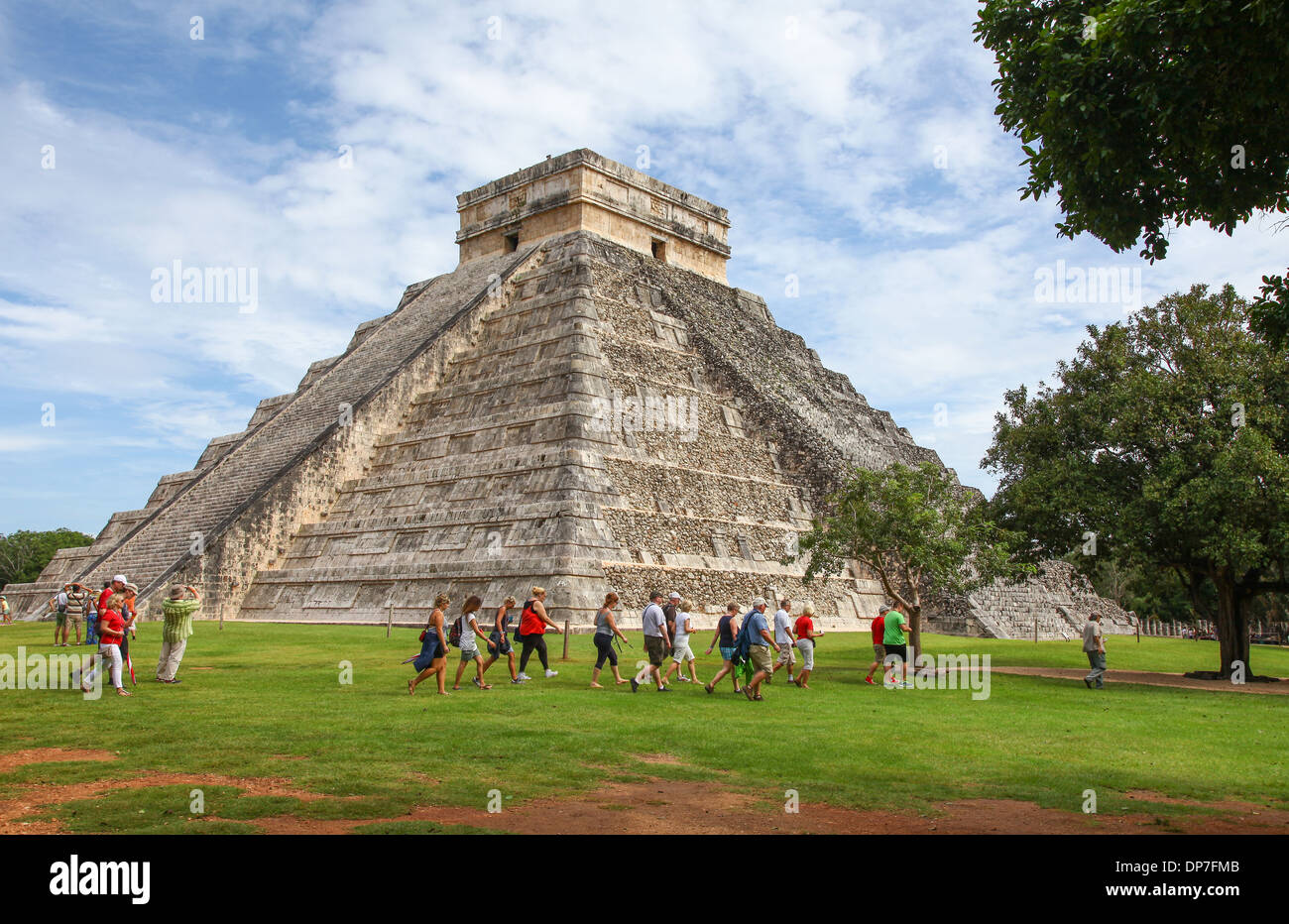 Piramide a gradini di Kukulkan, El Castillo Chichen Itza, rovine maya sulla penisola dello Yucatan Messico America del Nord Foto Stock