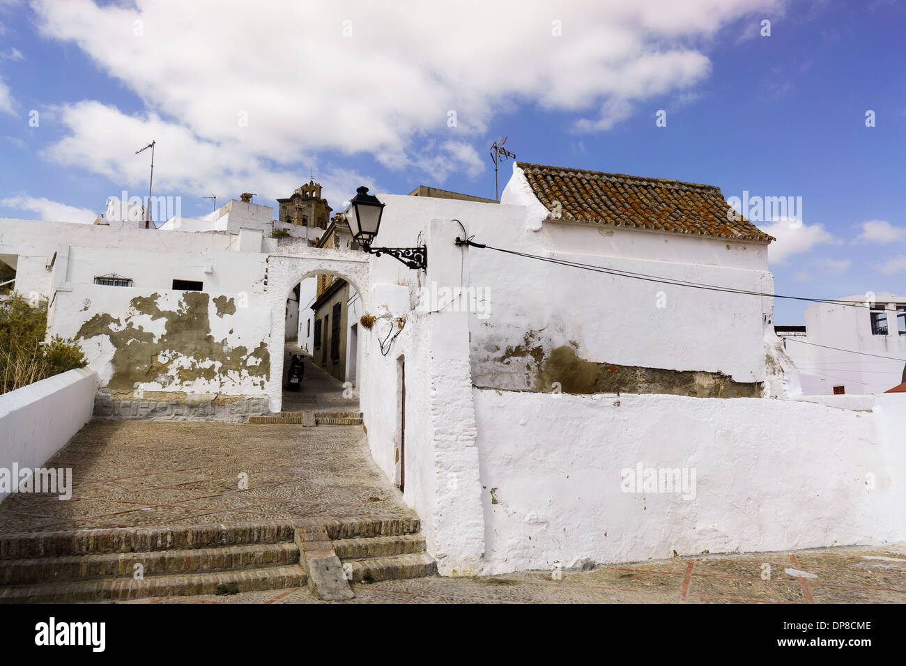 Bianche Città dell'Andalusia, Arcos de la Frontera, vista sul fiume Gaudalete e Arcos de la frontera Foto Stock