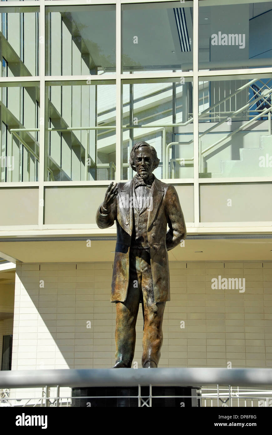 Beauvoir, il Jefferson Davis Home e biblioteca presidenziale. Statua di Jefferson Davis, Biloxi Mississippi Foto Stock