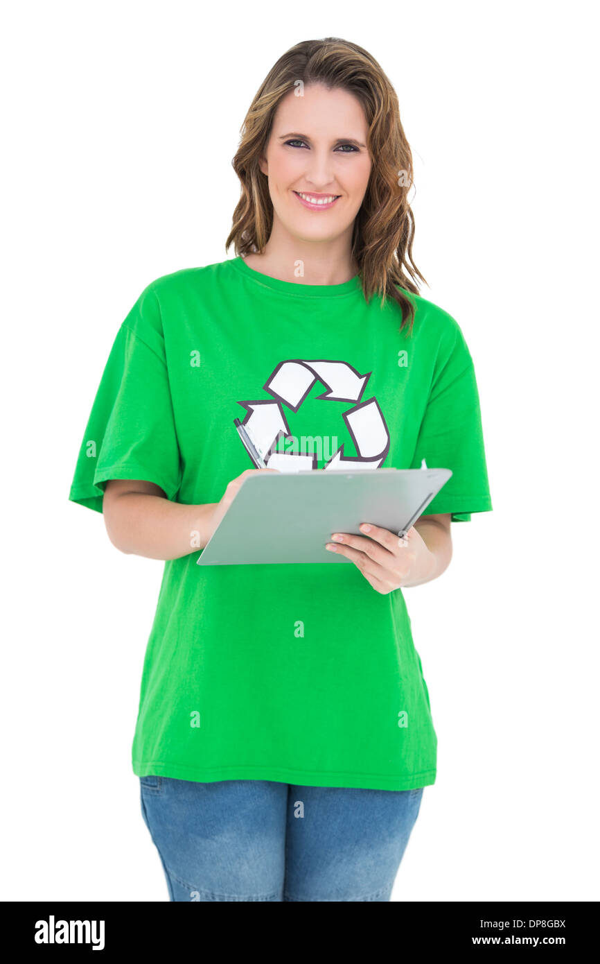 Sorridente attivista ambientale azienda negli appunti Foto Stock