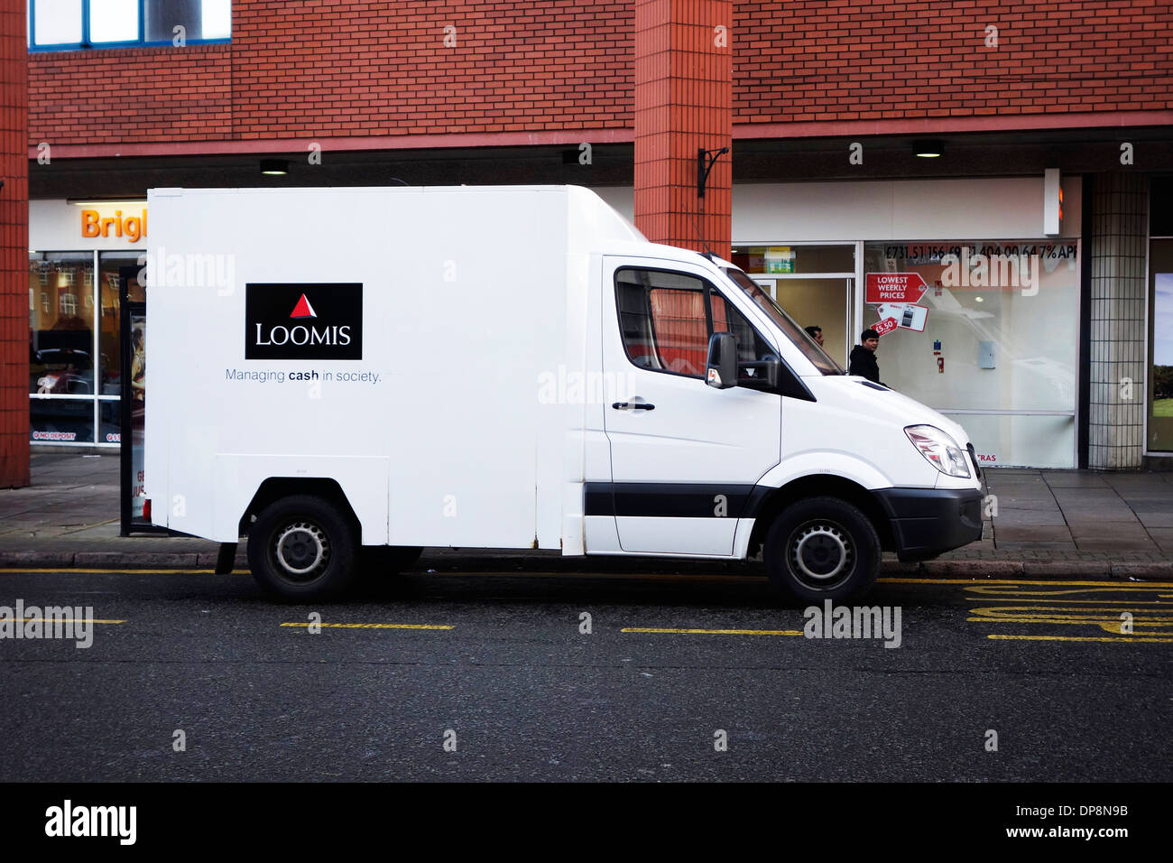 Un Loomis security van a Leicester, Regno Unito. Foto Stock