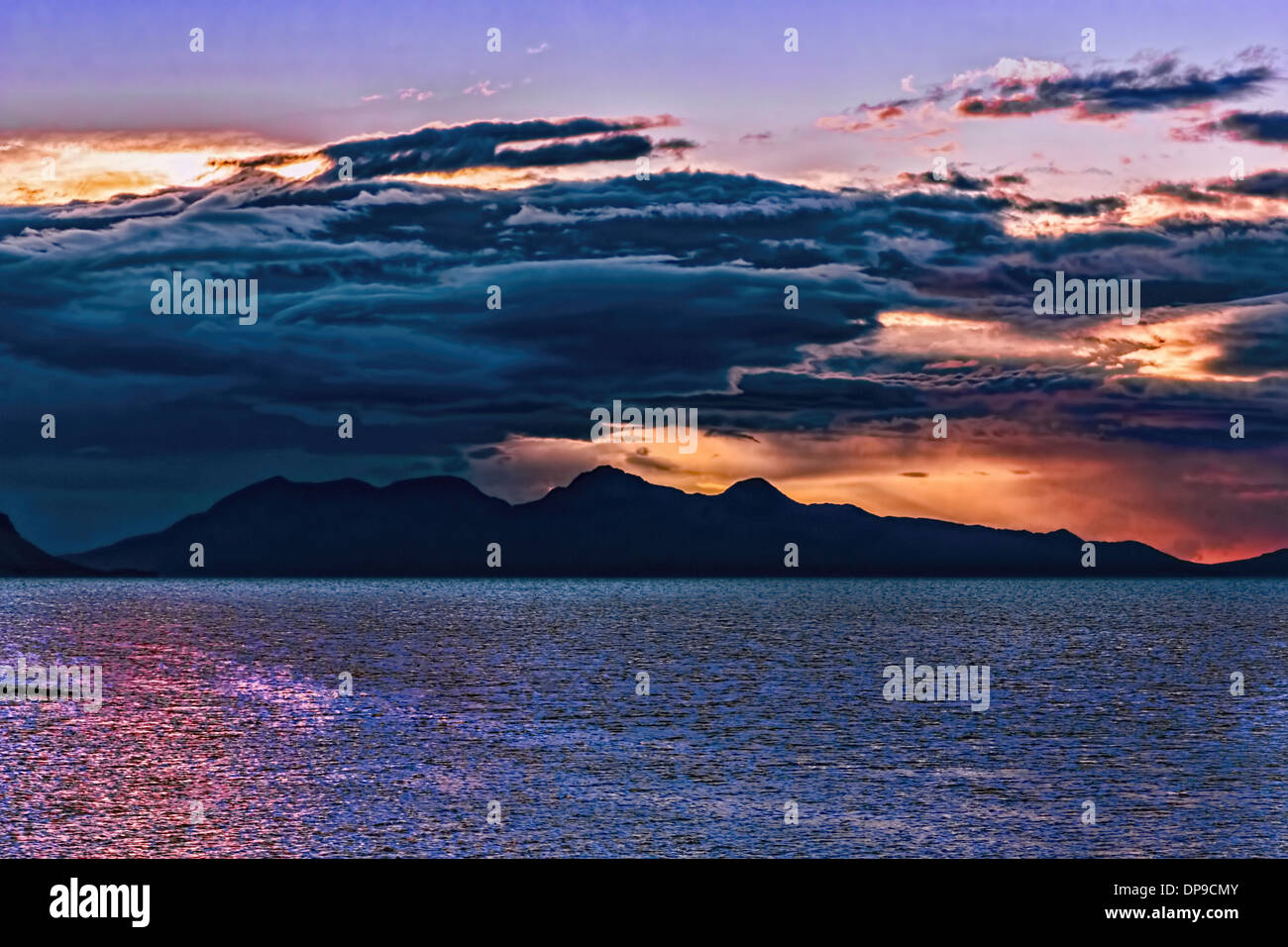 Sunset tempesta su isola di Rum Foto Stock