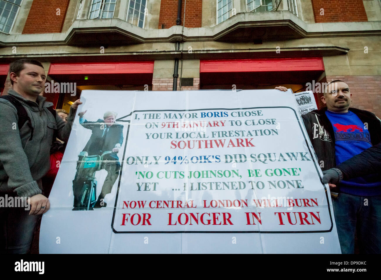 Southwark la stazione dei Vigili del Fuoco si chiude a Londra dopo 136 anni di servizio pubblico Foto Stock