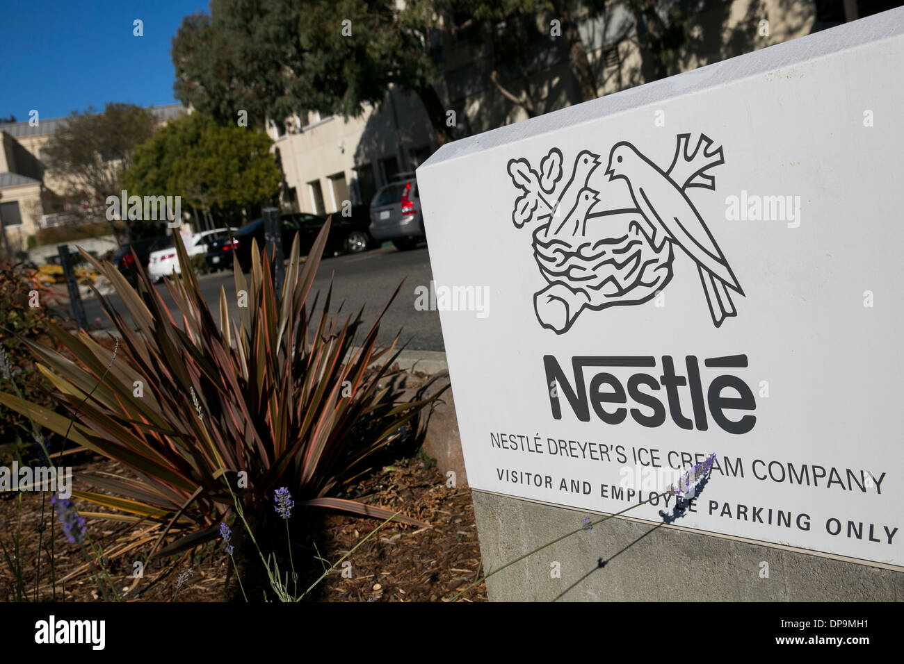 La sede centrale di Dreyer's Ice Cream, una unità di Nestlé a Oakland, in California. Foto Stock