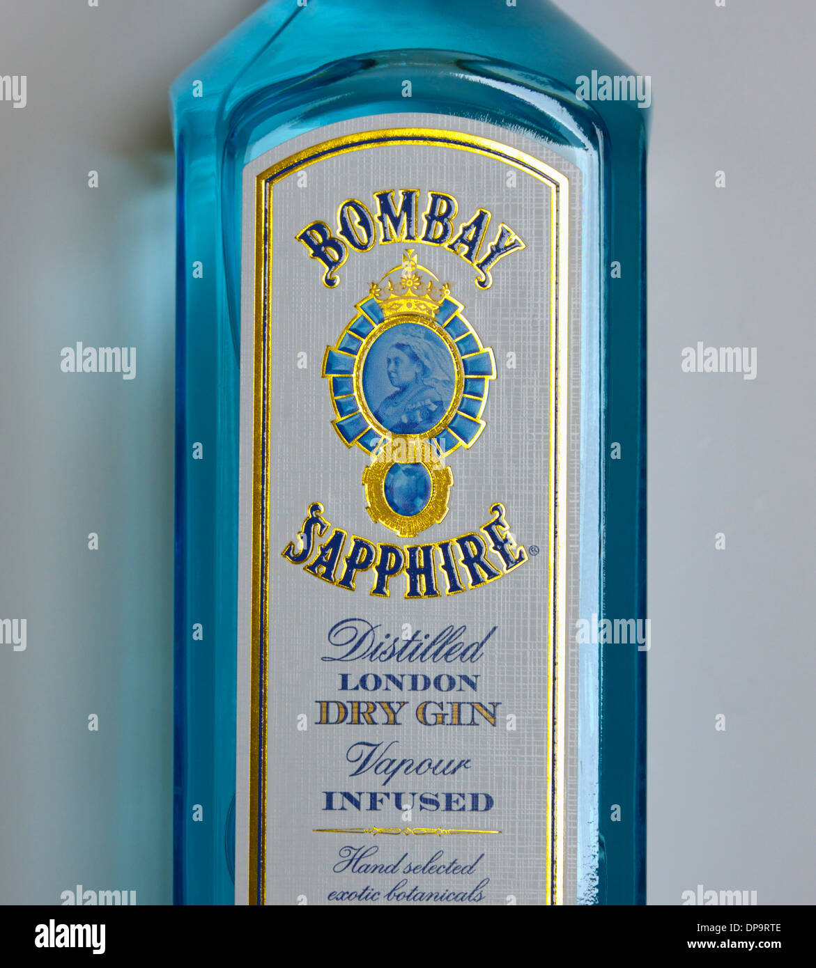 Bombay Sapphire distillato il London dry gin. Infuso di vapore. Foto Stock