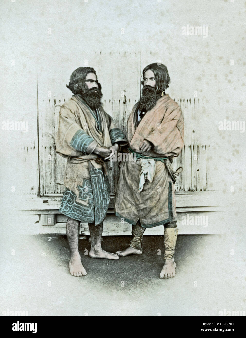 Due uomini Ainu, Giappone Foto Stock