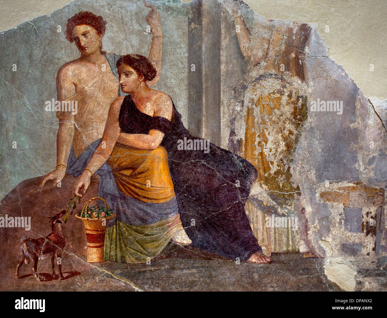 Affresco 30-50 AD Pompei frammento annuncio donna accanto a un cerbiatto Bacchic culto romano di scena Italia Foto Stock