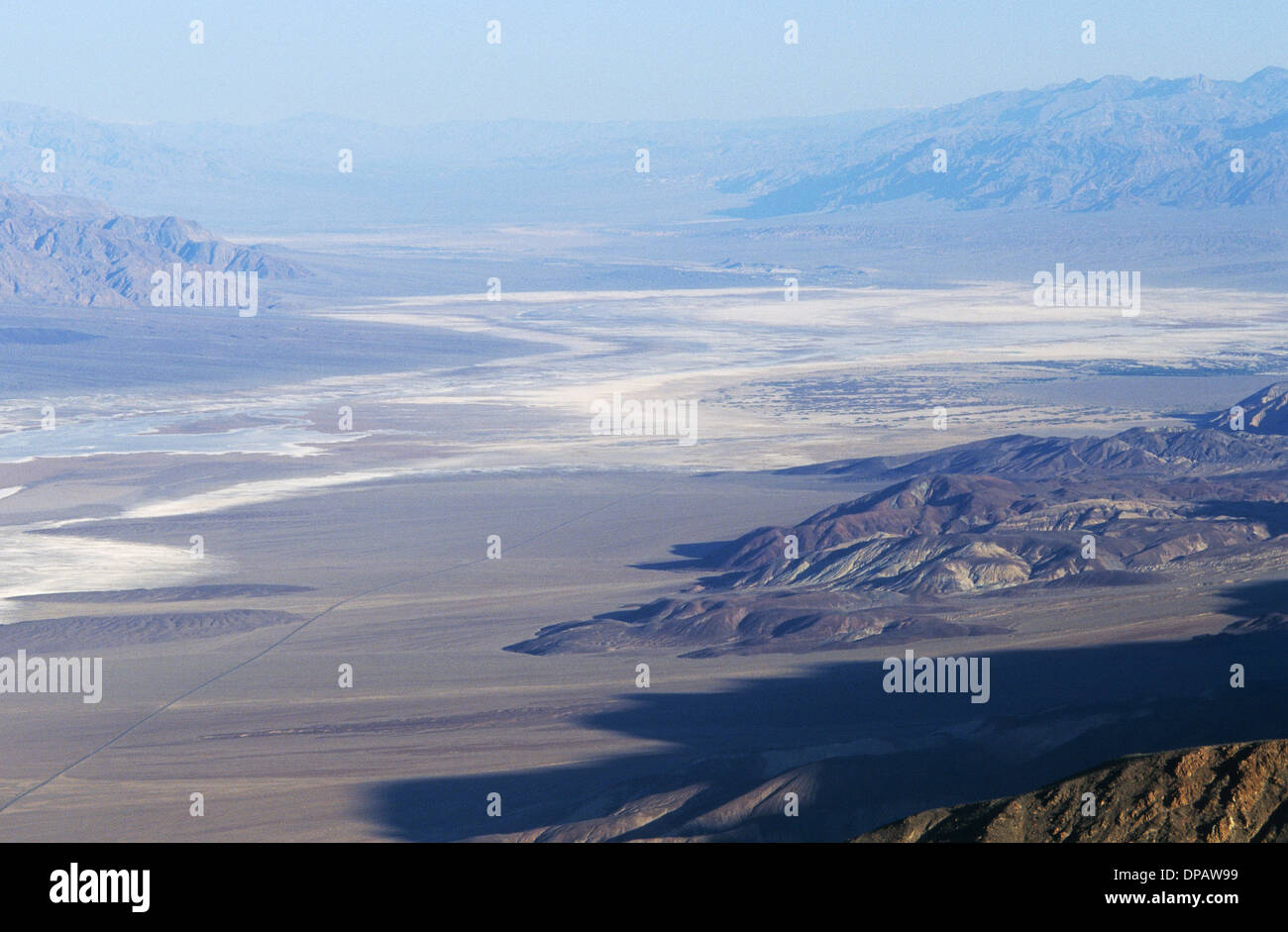 Elk248-1371 California, Parco Nazionale della Valle della Morte, Dantes Vista, vista della valle Foto Stock