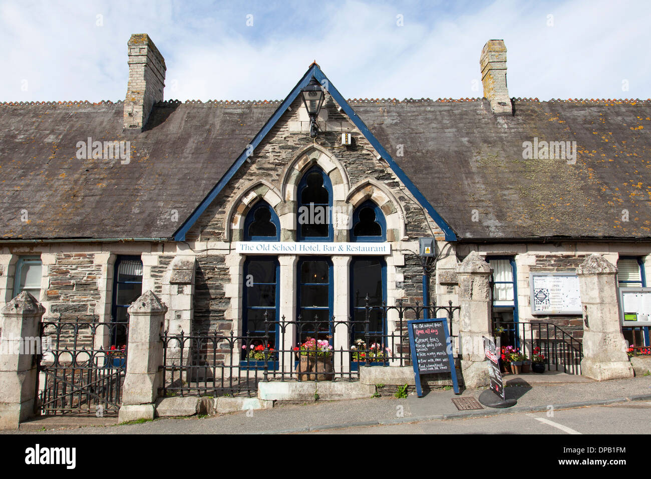 La vecchia scuola Casa, Hotel e Bar & Ristorante, Port Isaac, Cornwall, England, Regno Unito Foto Stock
