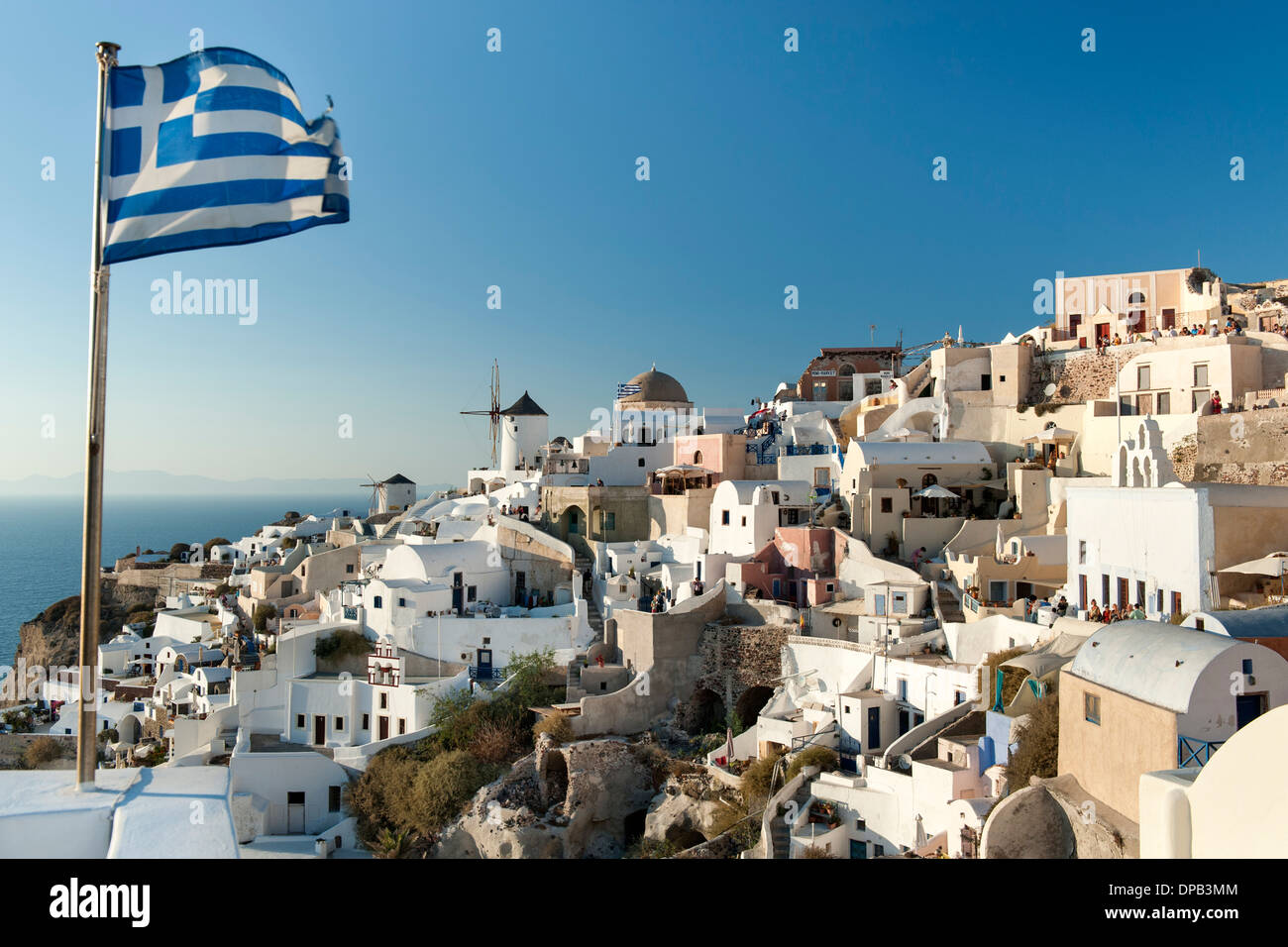 Le case del villaggio di Oia sull'isola greca di Santorini. Foto Stock