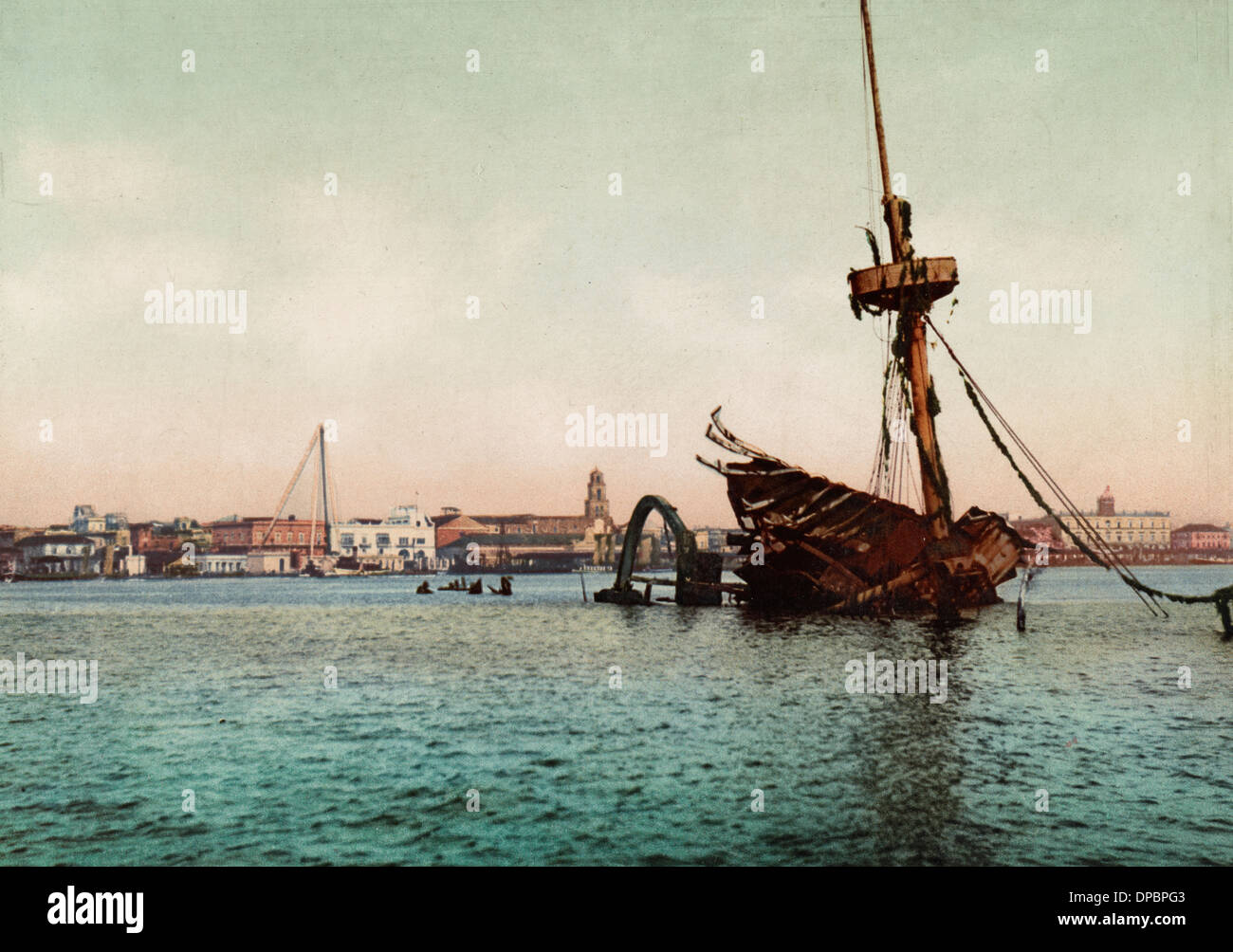 Relitto del Museo della Portaerei U.S.S. Maine nel porto di Havana, 1900 Foto Stock