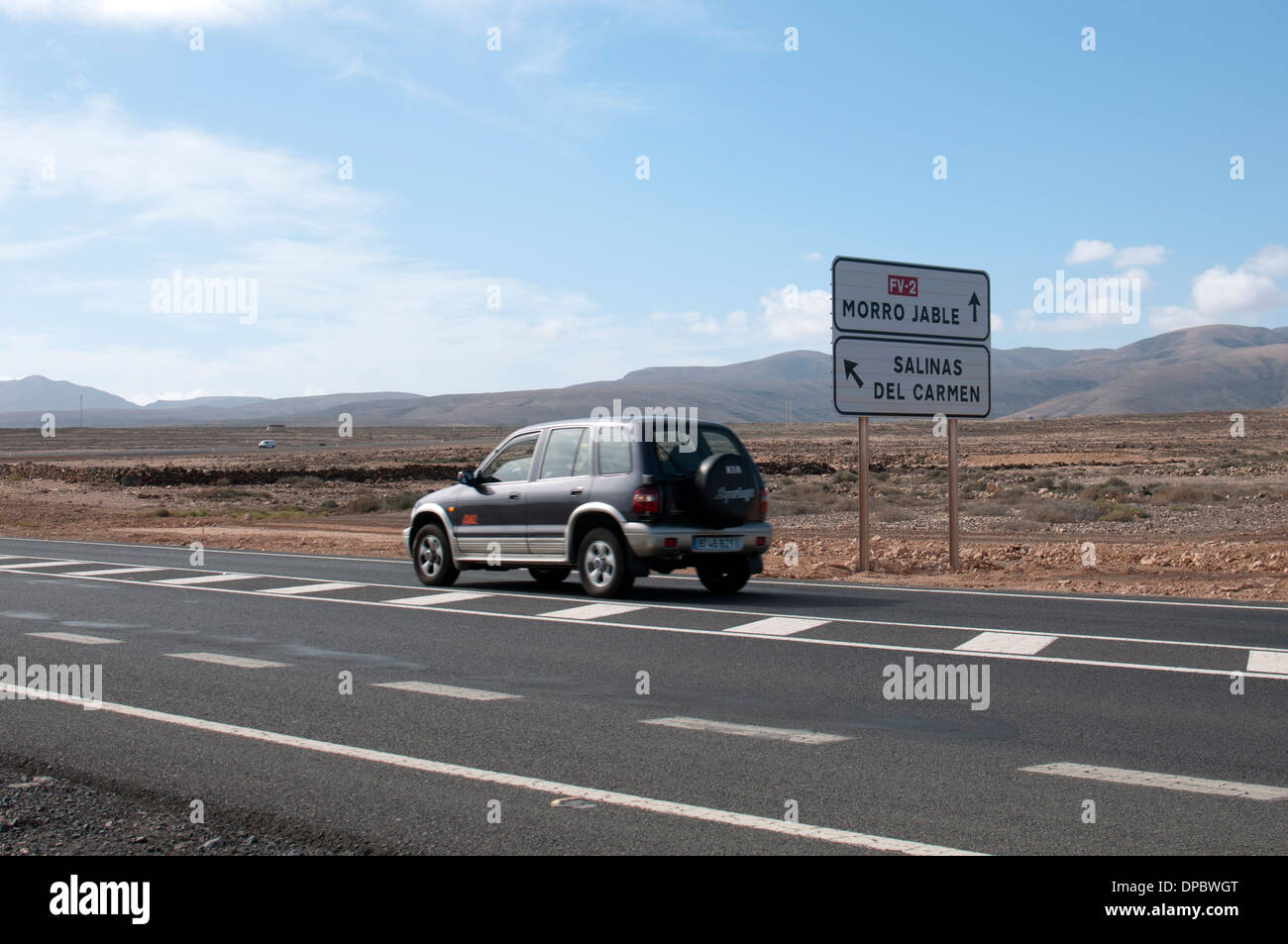 Strada FV-2 vicino a Caleta de Fuste, Fuerteventura, Isole Canarie, Spagna. Foto Stock
