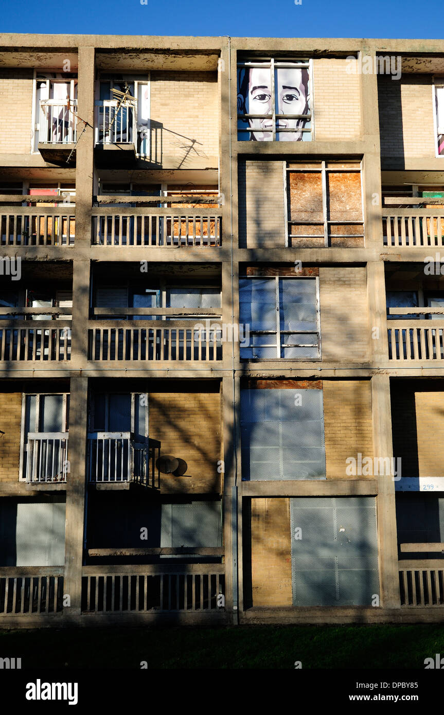 Park Hill Station Wagon,Sheffield.Sotto la riqualificazione tramite Urbansplash. Foto Stock