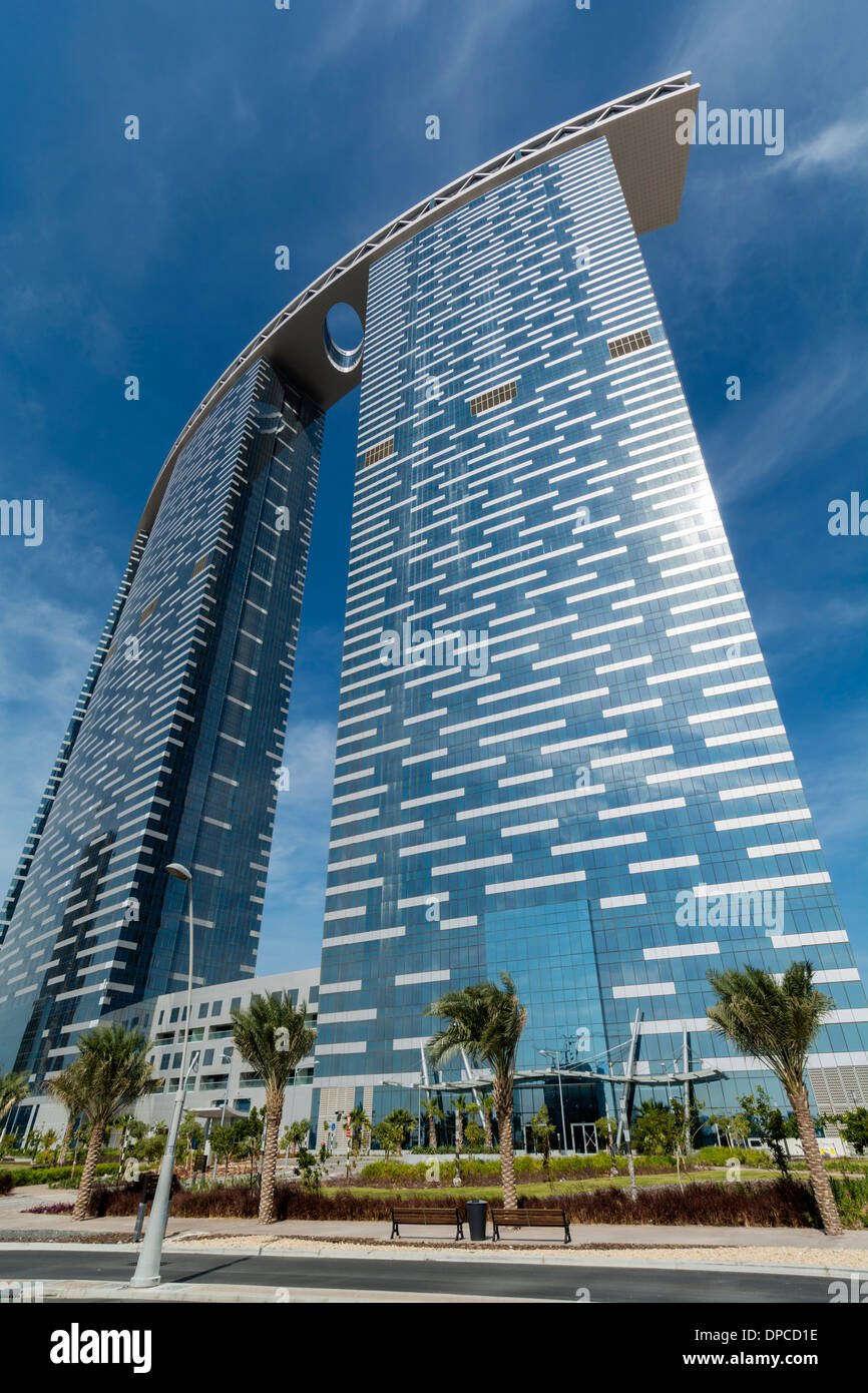 Nuova e moderna di alto-aumento appartamento torri Il Gateat Al Reem Island in Abu Dhabi Emirati Arabi Uniti EMIRATI ARABI UNITI Foto Stock