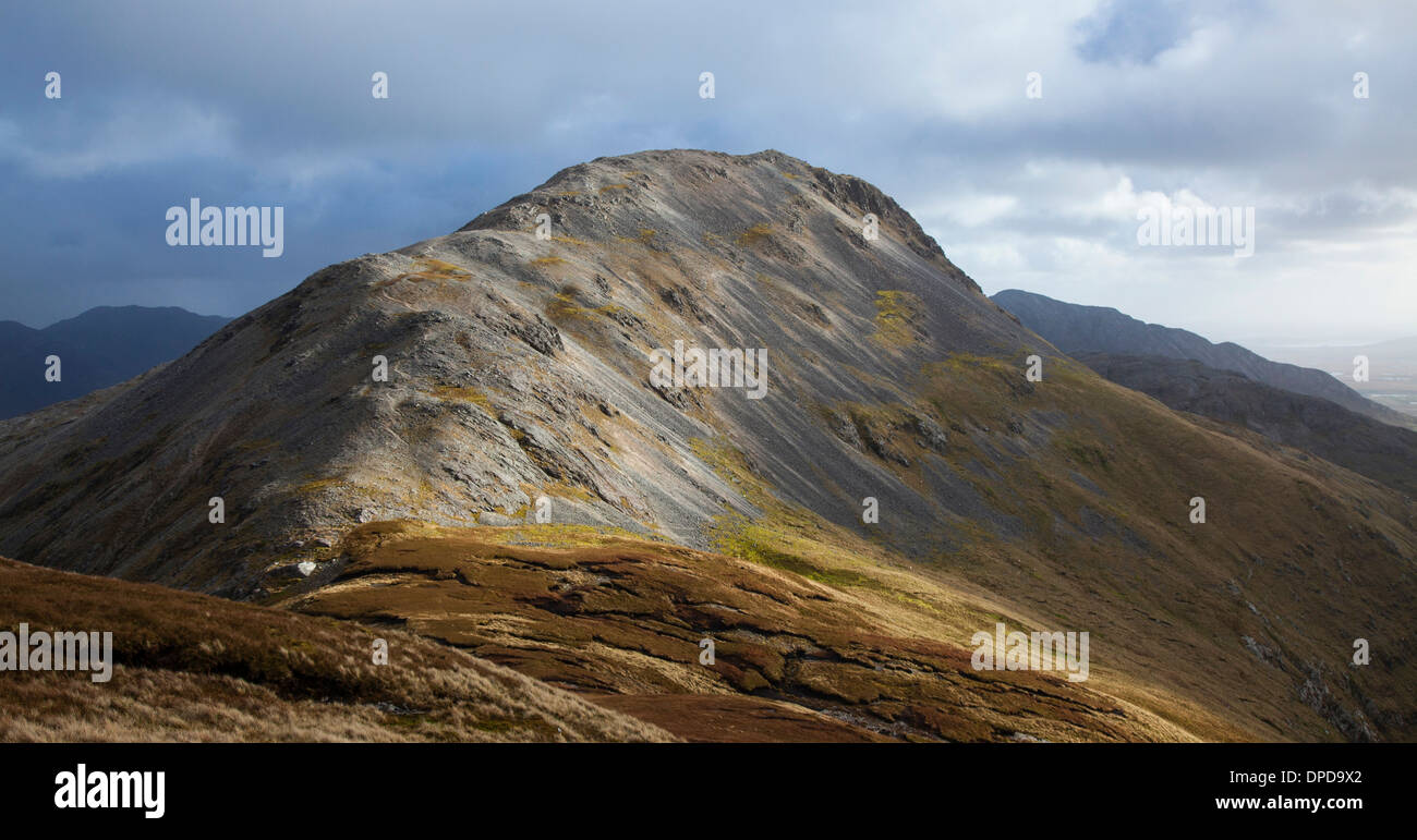 Benbaun montagna, Twelve Bens, Connemara, Co Galway, Irlanda. Foto Stock