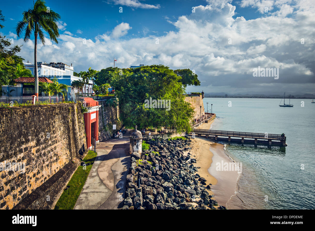 San Juan, Puerto Rico costa a Paseo de la Princesa. Foto Stock