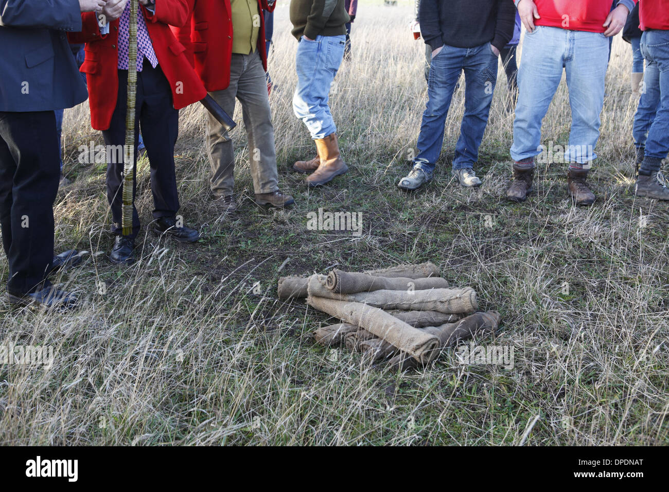 La tradizionale annuale di piombo-fino a, e gioco del cofano Haxy tenutosi in gennaio in North Lincolnshire, England, Regno Unito Foto Stock