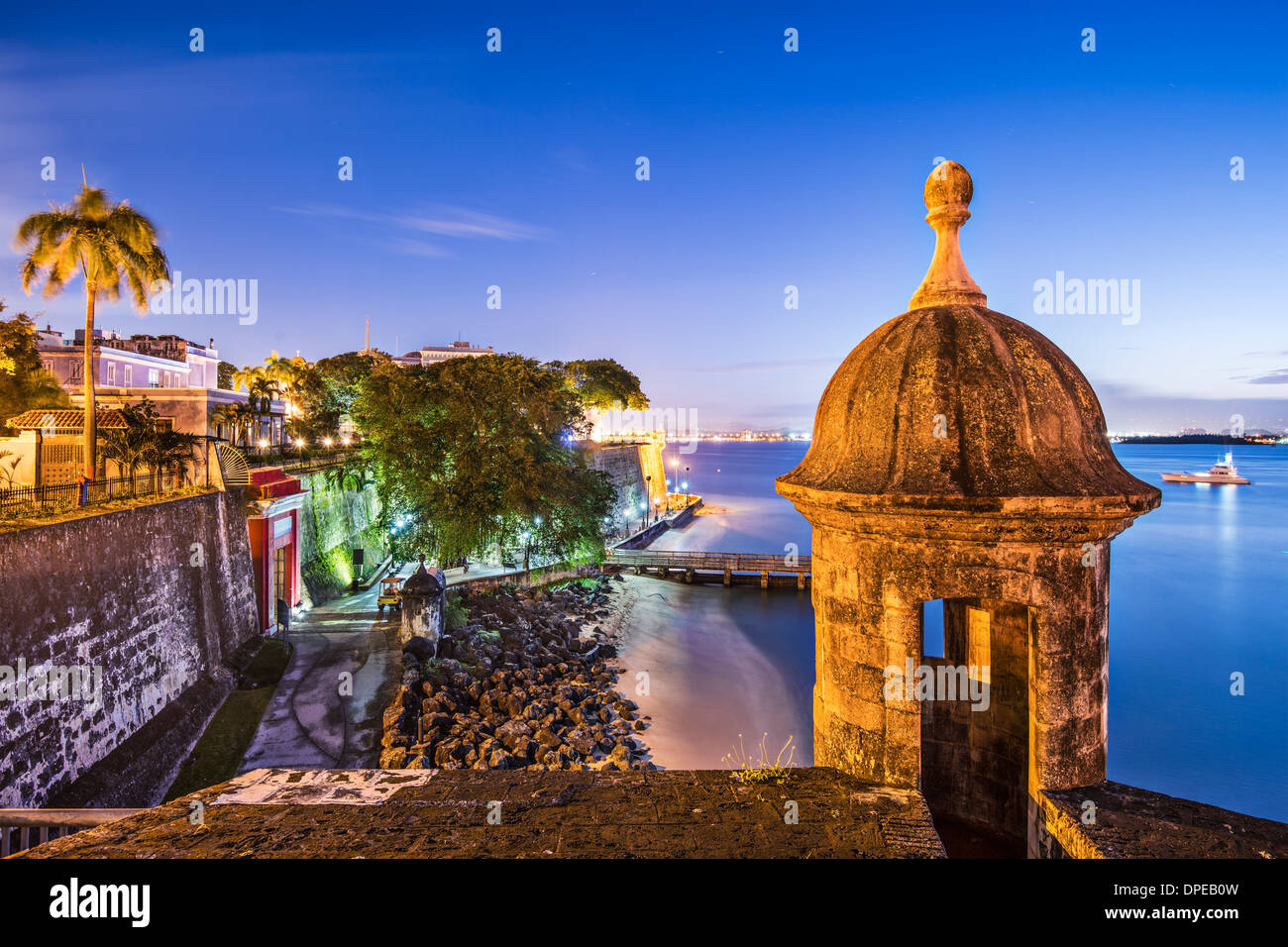 San Juan, Puerto Rico costa a Paseo de la Princesa. Foto Stock