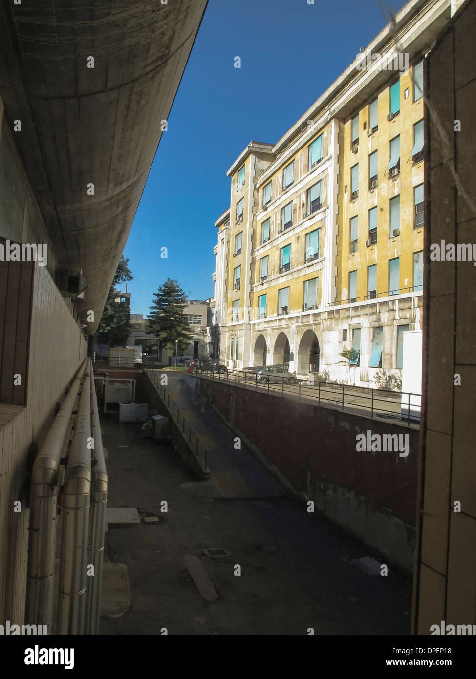 ospedale-di-niguarda-immagini-e-fotografie-stock-ad-alta-risoluzione