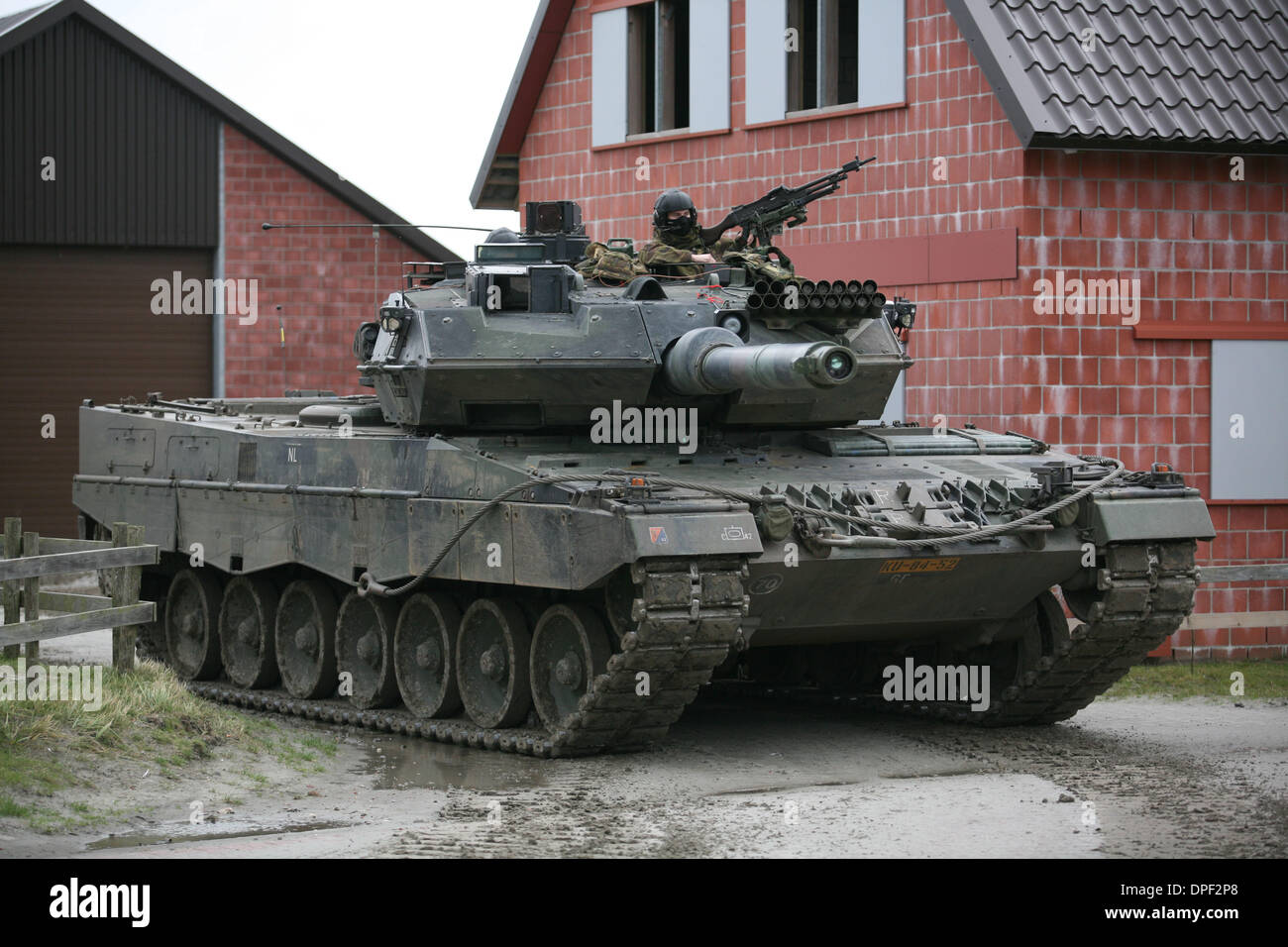 Esercito olandese sta eseguendo un trapano in Olanda Foto Stock