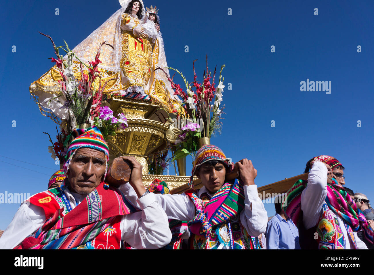 La festa del Corpus Domini, la più importante manifestazione religiosa in Perù, svoltasi a Cuzco, Perù, Sud America Foto Stock