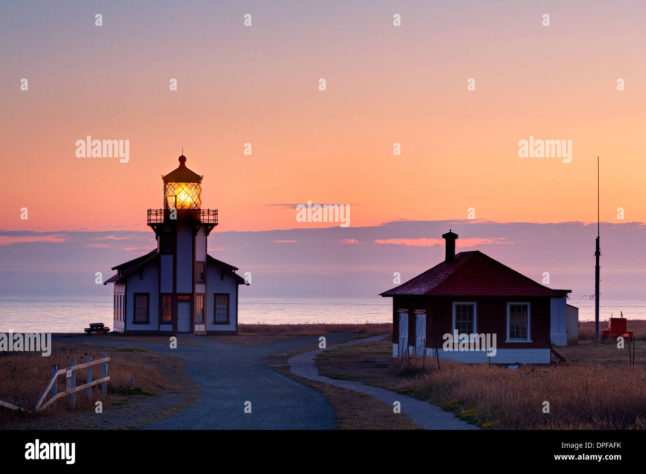 Punto Cabrillo faro, Mendocino County, California, Stati Uniti d'America, America del Nord Foto Stock