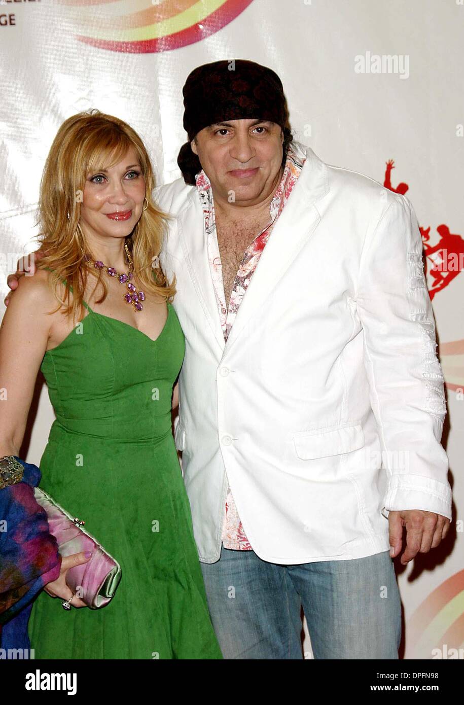 Giugno 30, 2006 - Hollywood, California, Stati Uniti - K48493EG.I Beatles, ''l'amore", dal Cirque de soliel premiere..Mirage, Las Vegas, Nevada..06-30-2006. / 2006.STEVEN VAN ZANDT(Immagine di credito: © Ed Geller/Globe foto/ZUMAPRESS.com) Foto Stock