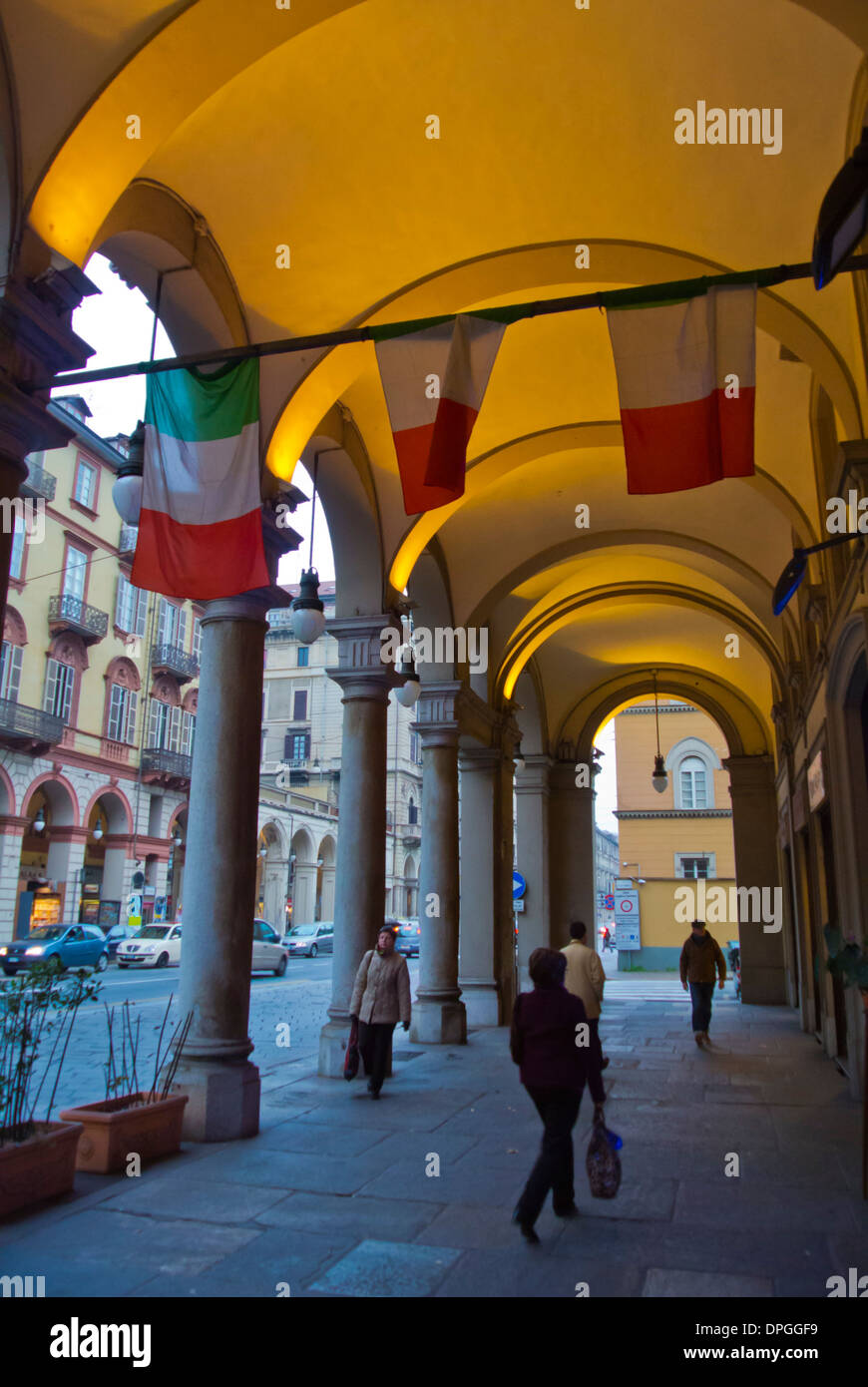 Portici di via Cernaia street central Torino Piemonte Italia Europa Foto Stock