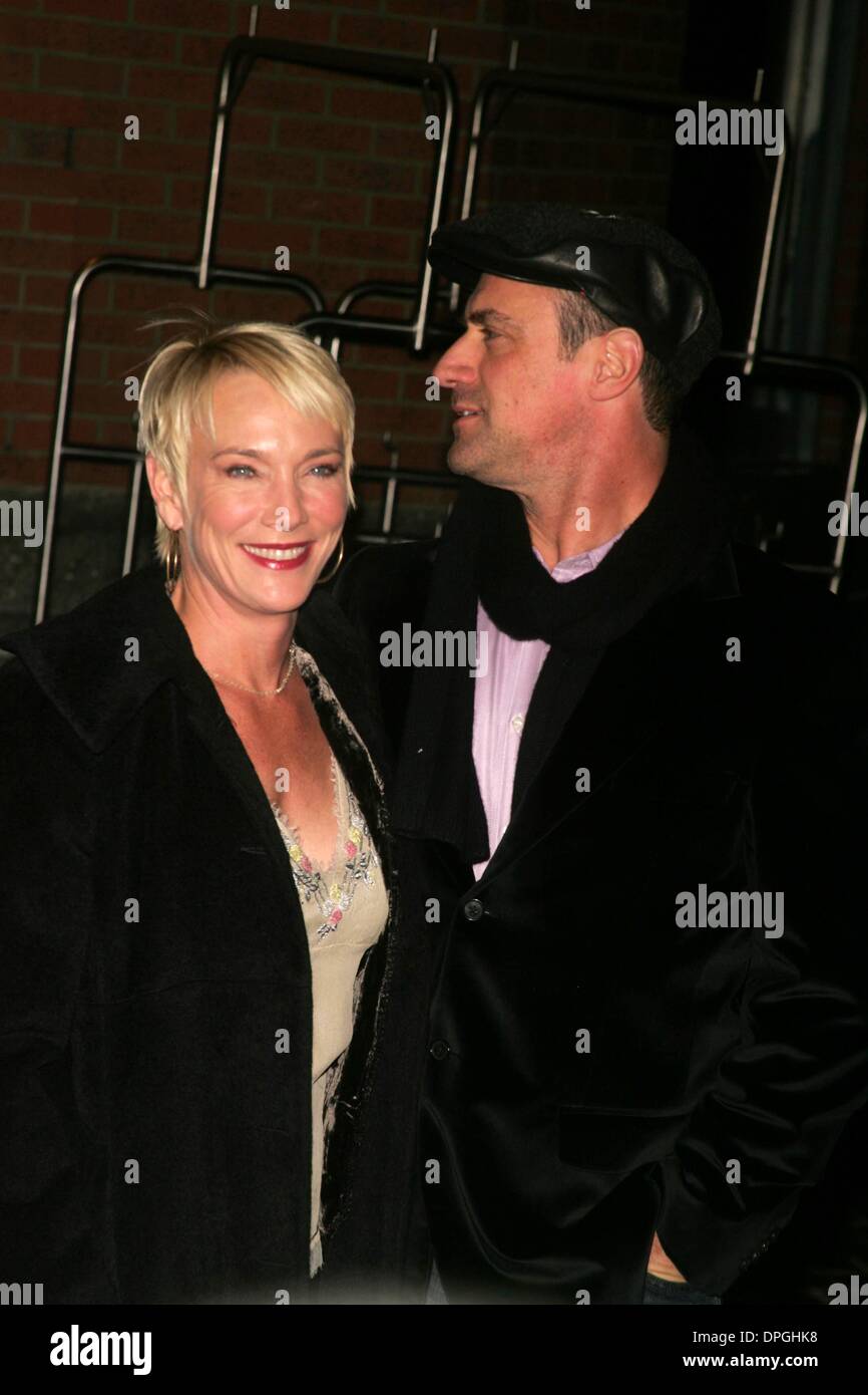 Dicembre 2, 2006 - New York New York, Stati Uniti - Arrivi per lo screening di revolver.TRIBECA GRAND HOTEL, NYC. 12-03-2007. 2007.SHERMAN WILLIAMS E CHRIS MELONI.K55746RM(Immagine di credito: © Rick Mackler/Globe foto/ZUMAPRESS.com) Foto Stock Dicembre 2, 2006 - New York New York, Stati Uniti - Arrivi per lo screening di revolver.TRIBECA GRAND HOTEL, NYC. 12-03-2007. 2007.SHERMAN WILLIAMS E CHRIS MELONI.K55746RM(Immagine di credito: © Rick Mackler/Globe foto/ZUMAPRESS.com) Foto Stock