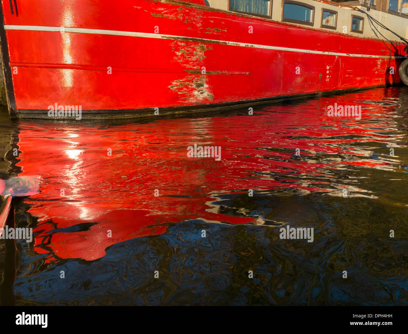 Barche rosse Foto Stock