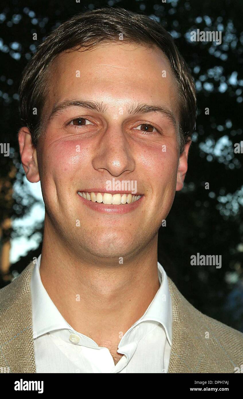 Agosto 8, 2006 - New York New York, Stati Uniti - K49272ML.PREMIERE DI FACTOTUM A IFC CENTER DI NEW YORK New York su 08-08-2006. - 2006.JARED KUSHNER(Immagine di credito: © Mitchell Levy/Globe foto/ZUMAPRESS.com) Foto Stock