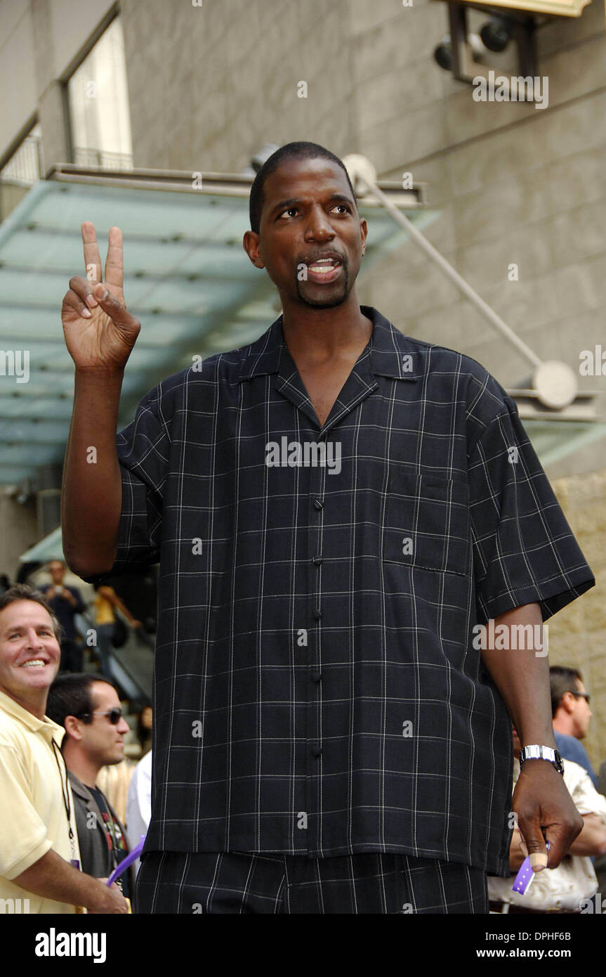 Ottobre 31, 2006 - Hollywood, California, Stati Uniti - C.a. Verde durante una cerimonia in onore di L.A. Lakers proprietario Jerry Buss con una stella sulla Hollywood Walk of Fame, il 30 ottobre 2006 a Los Angeles. - K50501MGE(Immagine di credito: © Michael Germana Globo/foto/ZUMAPRESS.com) Foto Stock