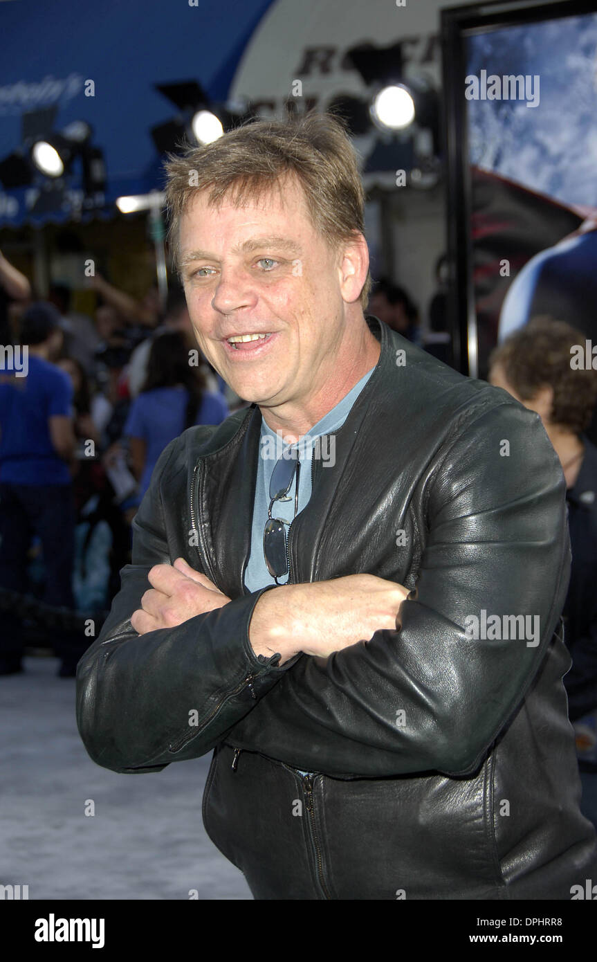 Giugno 21, 2006 - Hollywood, California, Stati Uniti - K48403MG.''SUPERMAN restituisce'' Premiere mondiale .MANN VILLAGE & BRUIN TEATRI, Westwood, CA .06-21-2006. - 2006.Mark Hamill(Immagine di credito: © Michael Germana Globo/foto/ZUMAPRESS.com) Foto Stock