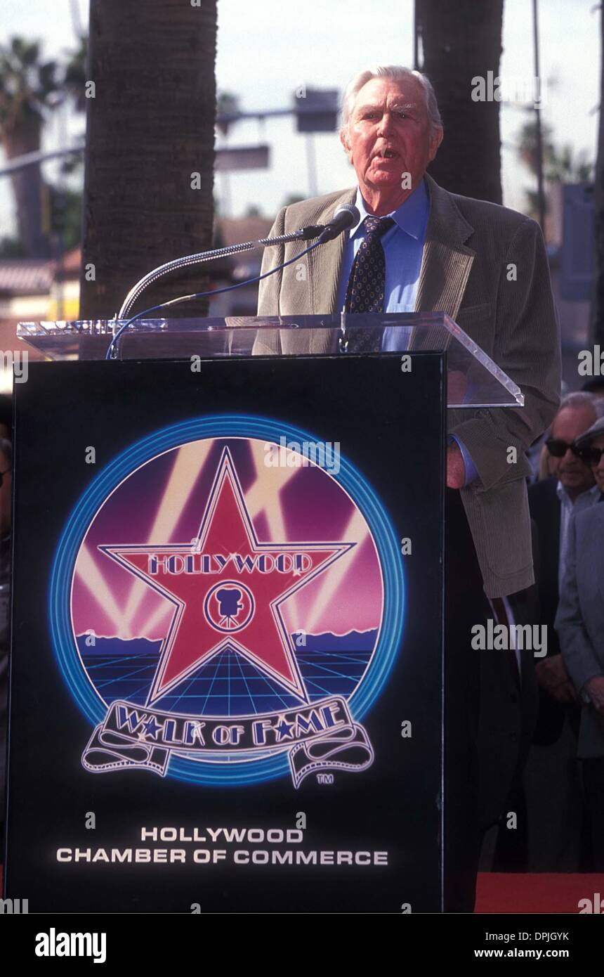 Apr. 19, 2006 - Andy Griffith a Don Knotts stella sulla Hollywood Walk of Fame A LOS ANGELES 01-19-2000.K17432il sig. Milano RYBA-(Immagine di credito: © Globo foto/ZUMAPRESS.com) Foto Stock