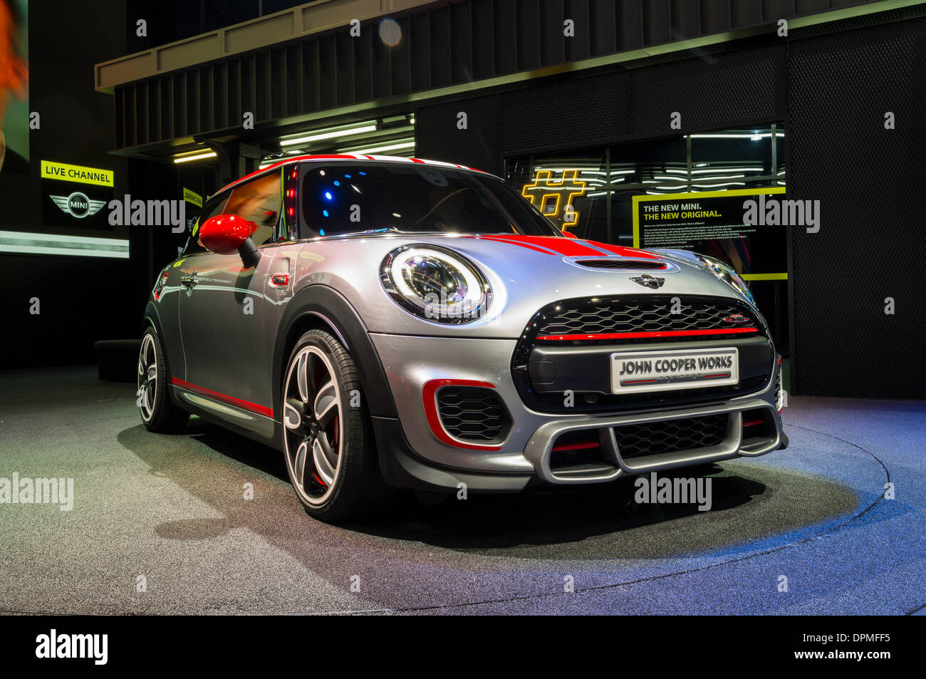 Detroit, Michigan, Stati Uniti d'America. Il 13 gennaio 2014. North American International Auto Show John Cooper Works Mini al 2014 Detroit Auto Show. Credito: Giuseppe Heroun/Alamy Live News Foto Stock