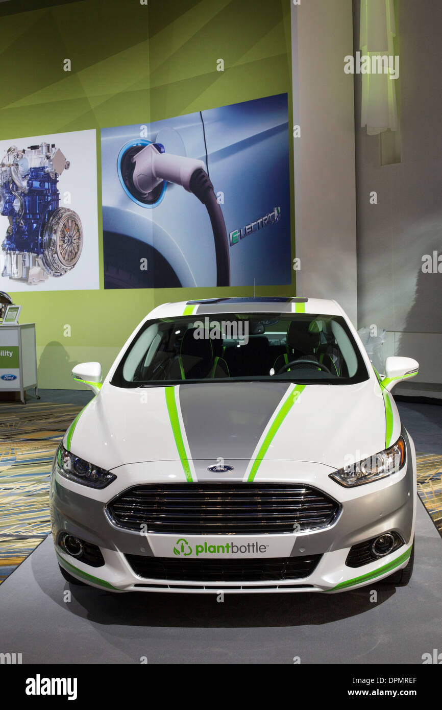 Una Ford Fusion al North American International Auto Show. I tessuti interni sono realizzati da parzialmente a base di vegetali materiali. Foto Stock