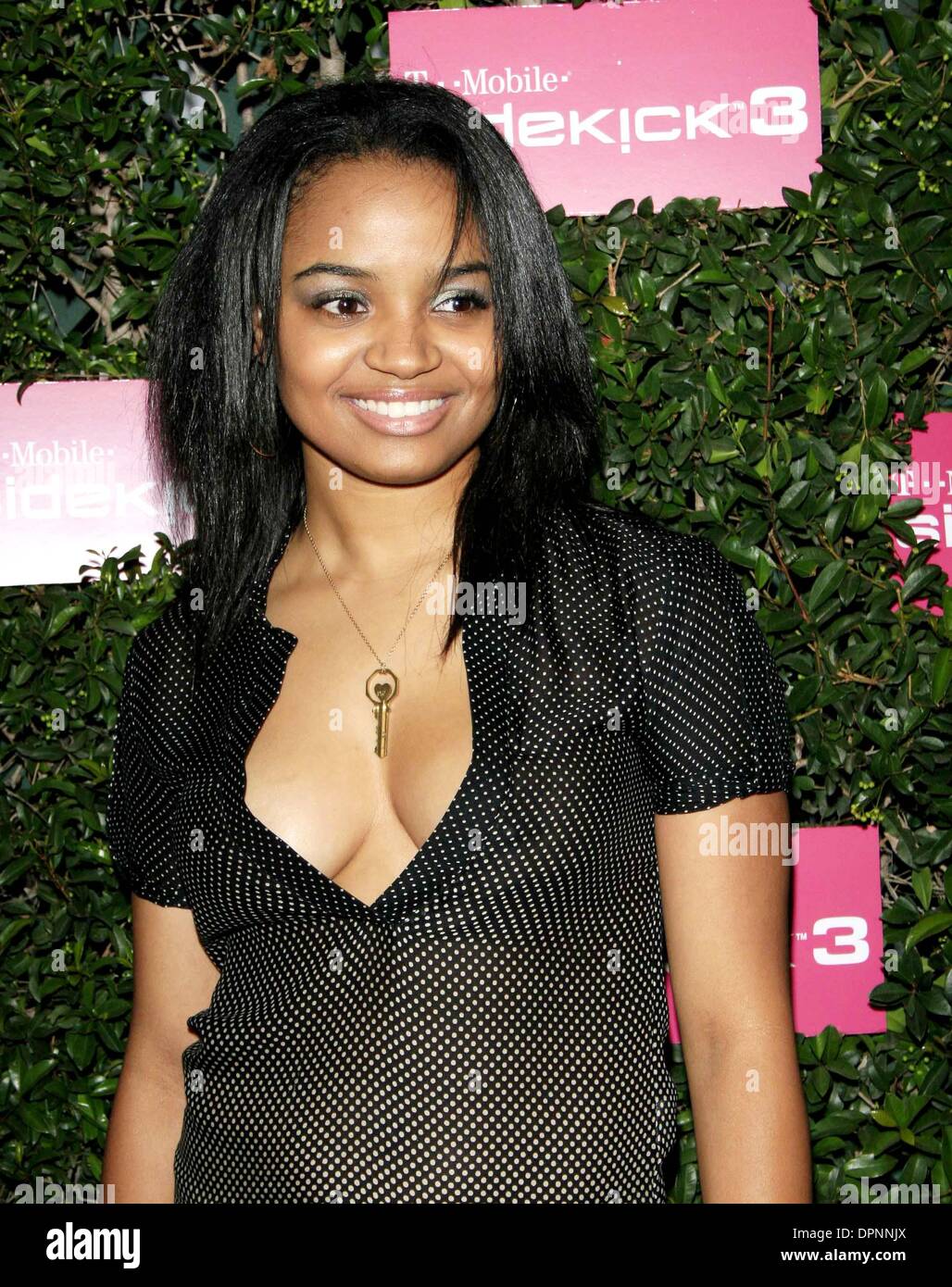 Giugno 20, 2006 - Hollywood, CALIFORNIA, STATI UNITI D'AMERICA - KYLA PRATT -.T-MOBILE SIDEKICK 3 Launch Party - .Hollywood, California - .06-20-2006 -. NINA PROMMER/ 2006.K48159NP.(Immagine di credito: © Globo foto/ZUMAPRESS.com) Foto Stock