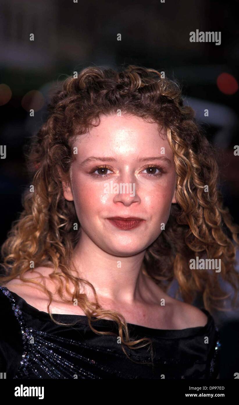 Gen 19, 2006 - K22998WW.baraccopoli di BEVERLY HILLS PREMIERE villaggio a est di cinema NEW YORK 08-10-1998.NATASHA LYONNE. WALTER WEISSMAN- foto(Immagine di credito: © Globo foto/ZUMAPRESS.com) Foto Stock