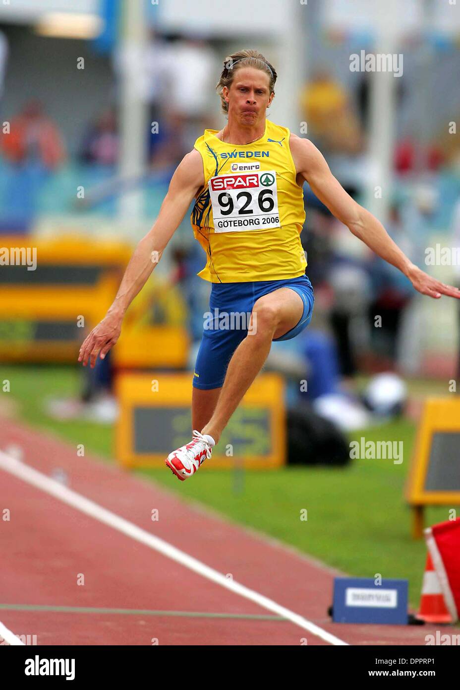 Agosto 12, 2006 - Ullevi Stadium, Goteborg, Svezia - Christian Olsson...CAMPIONATO EUROPEO DI ATLETICA giorno sei ULLEVI STADIUM, GOTEBORG, SVEZIA 08-12-2006..Christian Olsson.salto triplo....K49286. - Foto(Immagine di credito: © Globo foto/ZUMAPRESS.com) Foto Stock