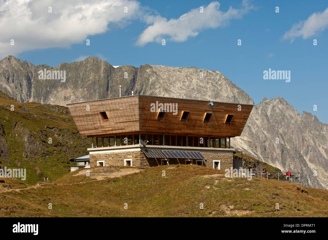 Capanna Corno Gries rifugio del Club Alpino Svizzero (SAC), Val Bedretto,  Canton Ticino, Svizzera Foto stock - Alamy