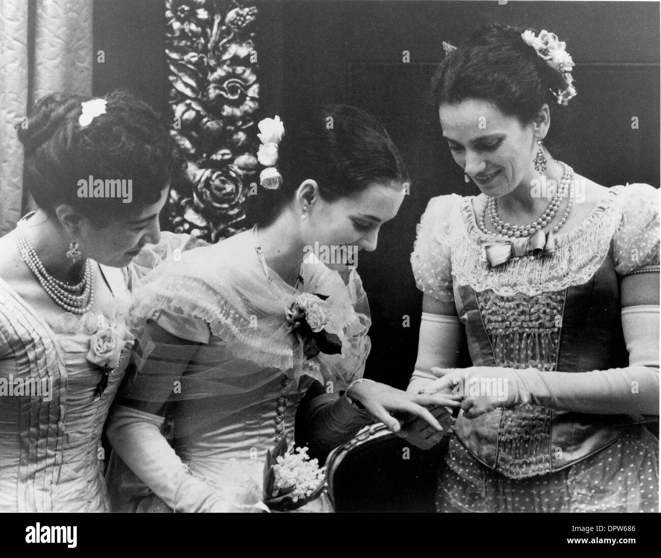 ''L'età dell'innocenza''.Winona Ryder.FORNITO DAL MONDO FOTO, INC..TV-film ancora credito (Immagine: © Globo foto/ZUMAPRESS.com) Foto Stock