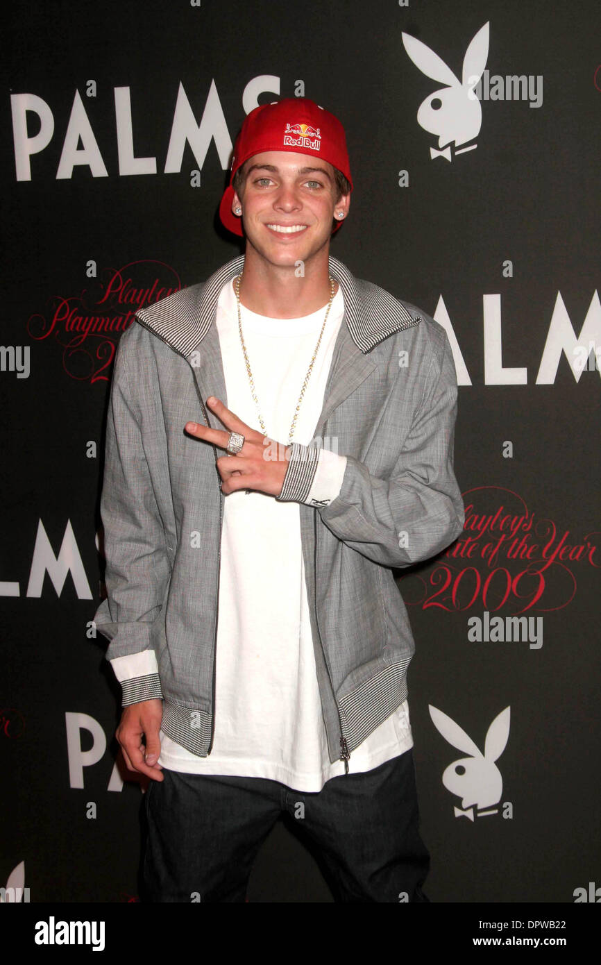 K61963EG.rivista Playboy nomi è 2009 Playmate dell'anno al Palms Resort and Casino Las Vegas NV 05-02-2009.Foto di Ed Geller-Globe foto.Ryan Sheckler (credito Immagine: © Ed Geller/Globe foto/ZUMAPRESS.com) Foto Stock