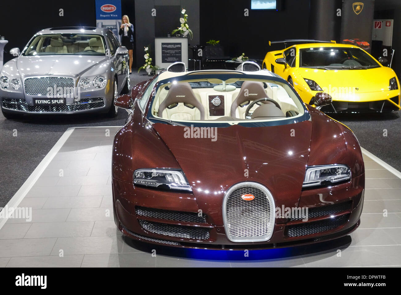 Vienna 2014 Autoshow, Kia Motors, Bugatti Veyron 16.4 Grand Sport Vitesse, 882 KW Foto Stock
