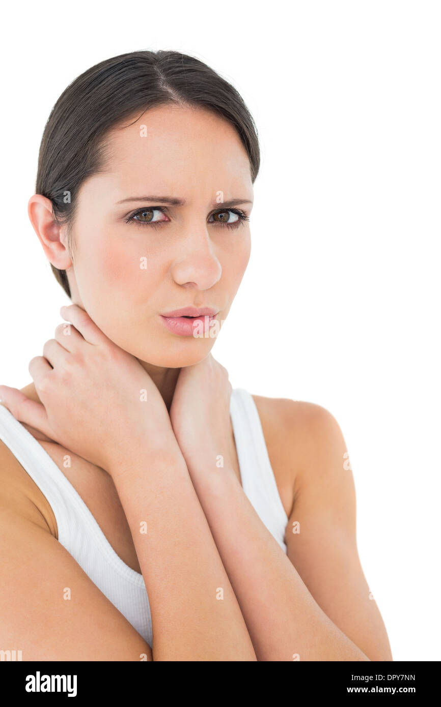 Ritratto di una donna informale che soffrono di mal di collo Foto Stock
